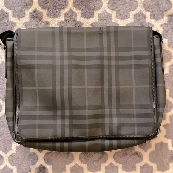 Burberry Other - Authentic Burberry dark novacheck bag